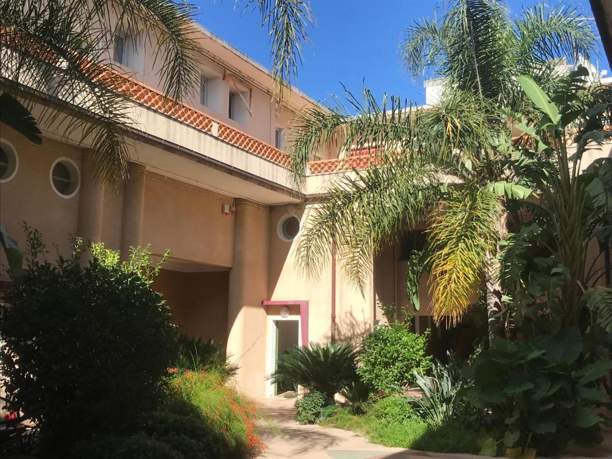 Blue Summer Vibes Appartment For 4P, Ac, Parking, Beachfront, Spa Access -5 La Ciotat Exteriör bild